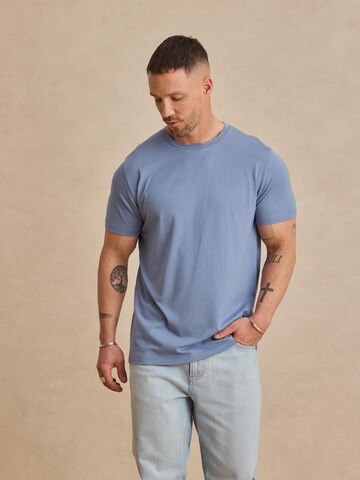 Coupe regular T-Shirt 'Piet' DAN FOX APPAREL en gris : devant