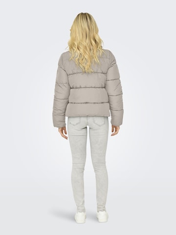 ONLY ONLNEWCOOL Daunenjacke Daunenjacke in Grau