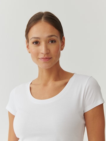 TATUUM Тениска 'ANTONIA 1' в бяло
