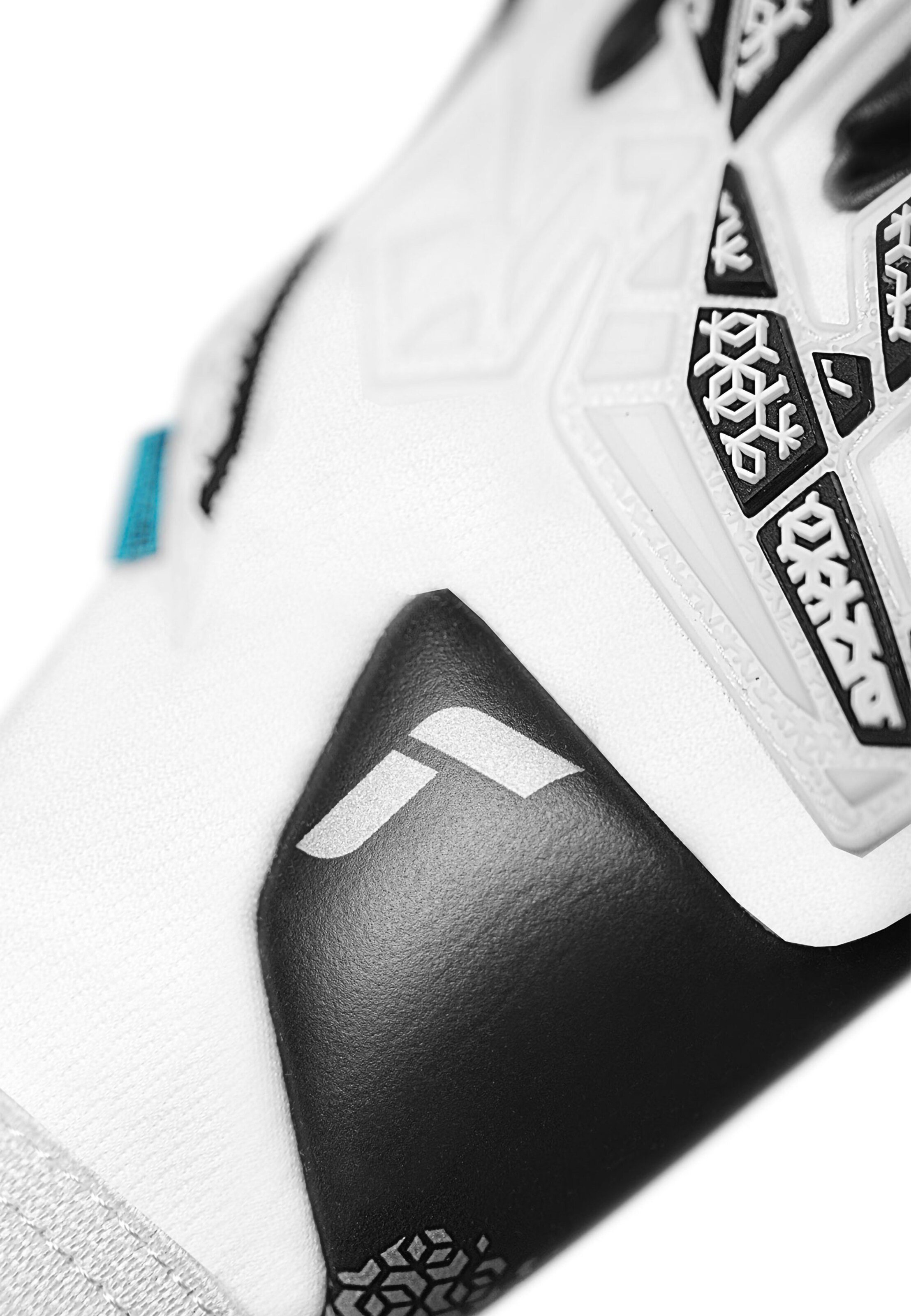 REUSCH Sporthandschoenen 'Attrakt Freegel Gold X' in Zwart