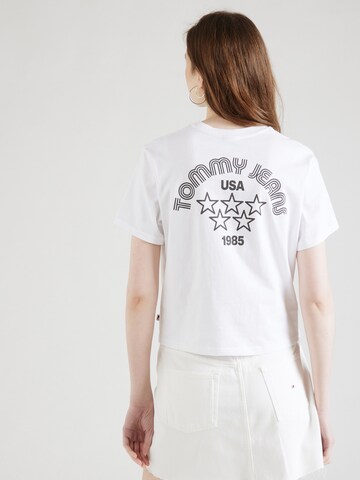 Tommy Jeans T-Shirt 'RETRO SPORT 2' in Weiß: predná strana