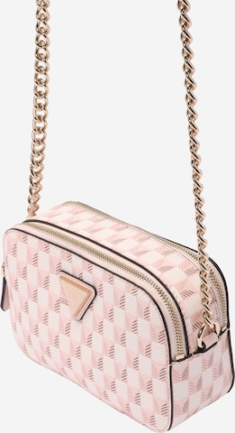 GUESS Τσάντα ώμου 'Vikky' σε ροζ