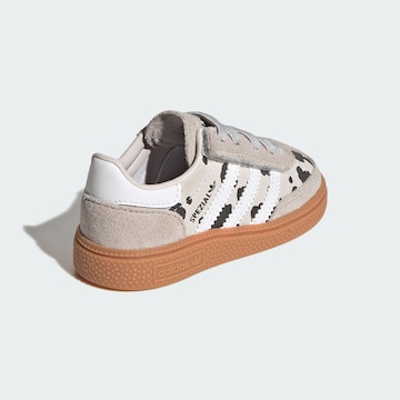 ADIDAS ORIGINALS - Sapatilhas 'Handball Spezial' em cinzento