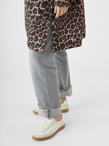 CODELLO Cape in Brown