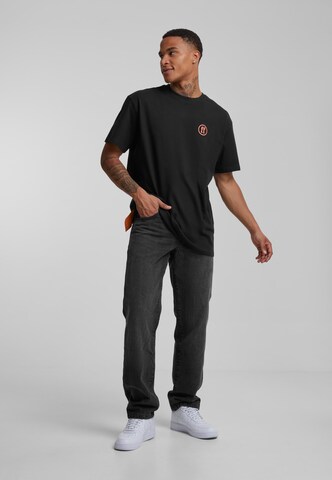 Forgotten Faces Shirt in Black