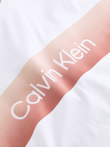 balta Calvin Klein Marškinėliai
