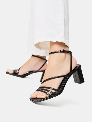 Pull&Bear Strap sandal in Black