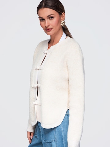 Ombre Pullover‌‌ in Beige