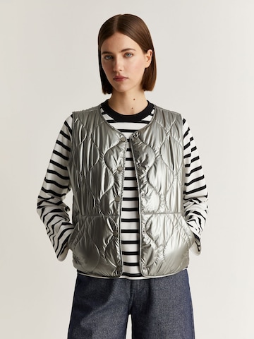 Scalpers Vest 'Gstaad' in Silver: front