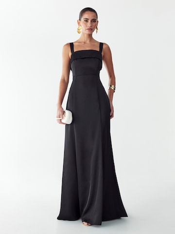 Willa Рокля 'Norfolk' в черно