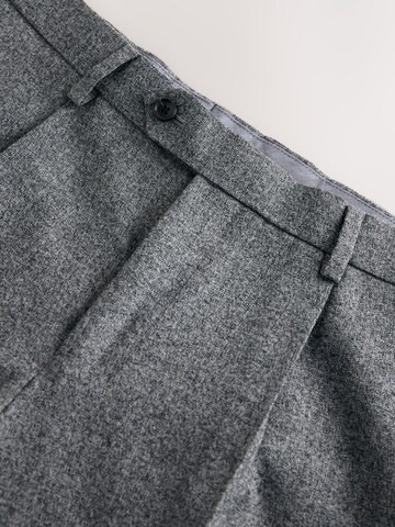 Next Zwężany krój Cygaretki w kolorze szary