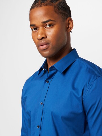 HUGO - Ajuste estrecho Camisa 'Elisha' en azul