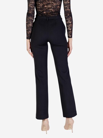 Bootcut Pantaloni 'ONLRAFFY-YO LIFE MID STR TLR NOOS 15265049' di ONLY in nero