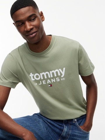 Tommy Jeans Футболка в Зеленый