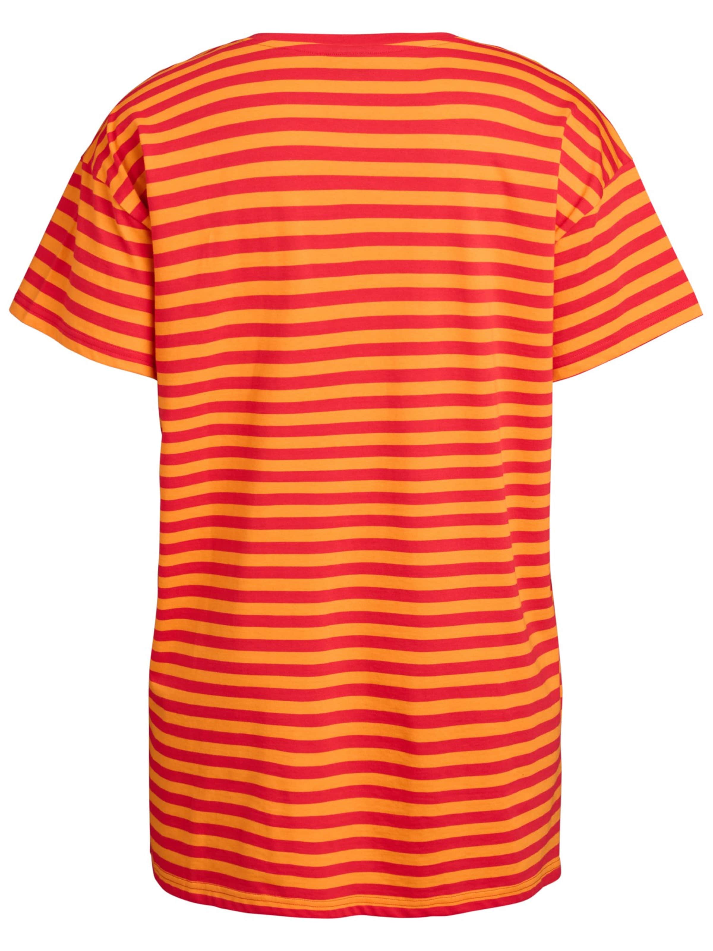 Tricou 'Msiv' de la Zizzi pe roșu