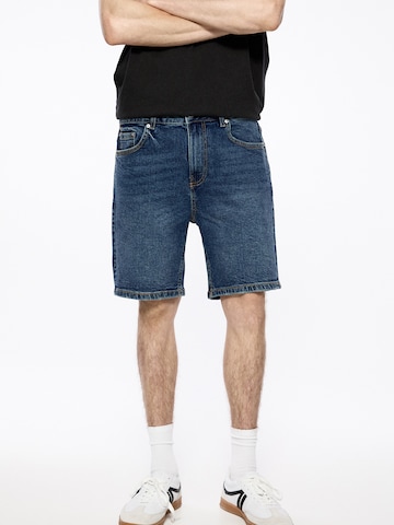 Pull&Bear Slimfit Shorts in Blau: predná strana