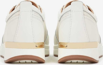 Sneaker bassa di Kazar in beige