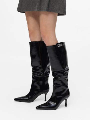 Karl Lagerfeld Boot 'Klarice' in Black