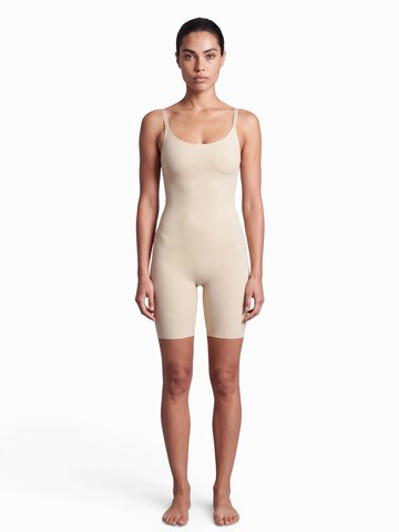MAGIC Bodyfashion Muotoileva body 'DREAM' värissä beige