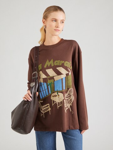 Tricou de la TOPSHOP pe maro: față