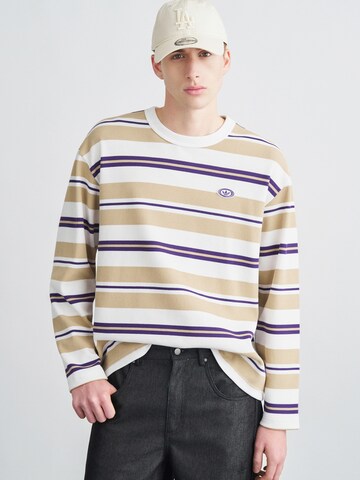 ADIDAS ORIGINALS - Camiseta en beige: frente