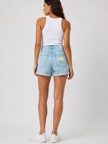 PIECES Regular Jeans '17147835'‌‌‌‌ in Blau