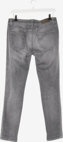 Closed Jeans in 27 in Grey