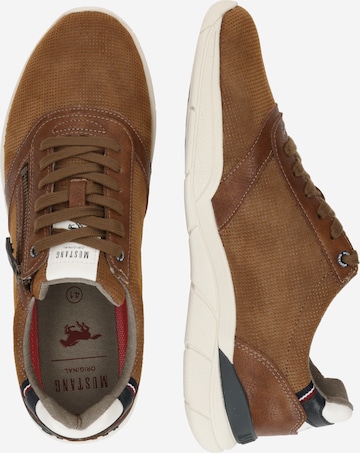 Baskets basses MUSTANG en Marron, Brun Foncé ABOUT YOU