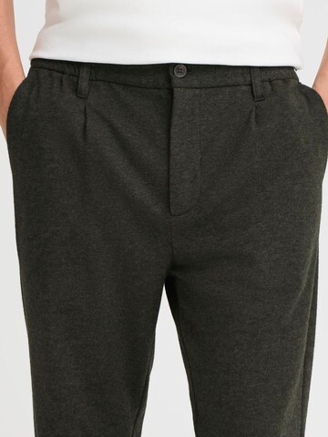 Casual Friday - Regular Calças chino ' CFMARC ' em preto