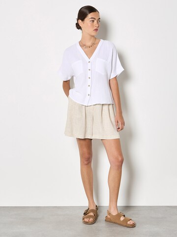 Apricot Blouse in White