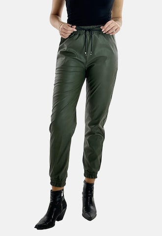 Effilé Pantalon Elara en vert : devant