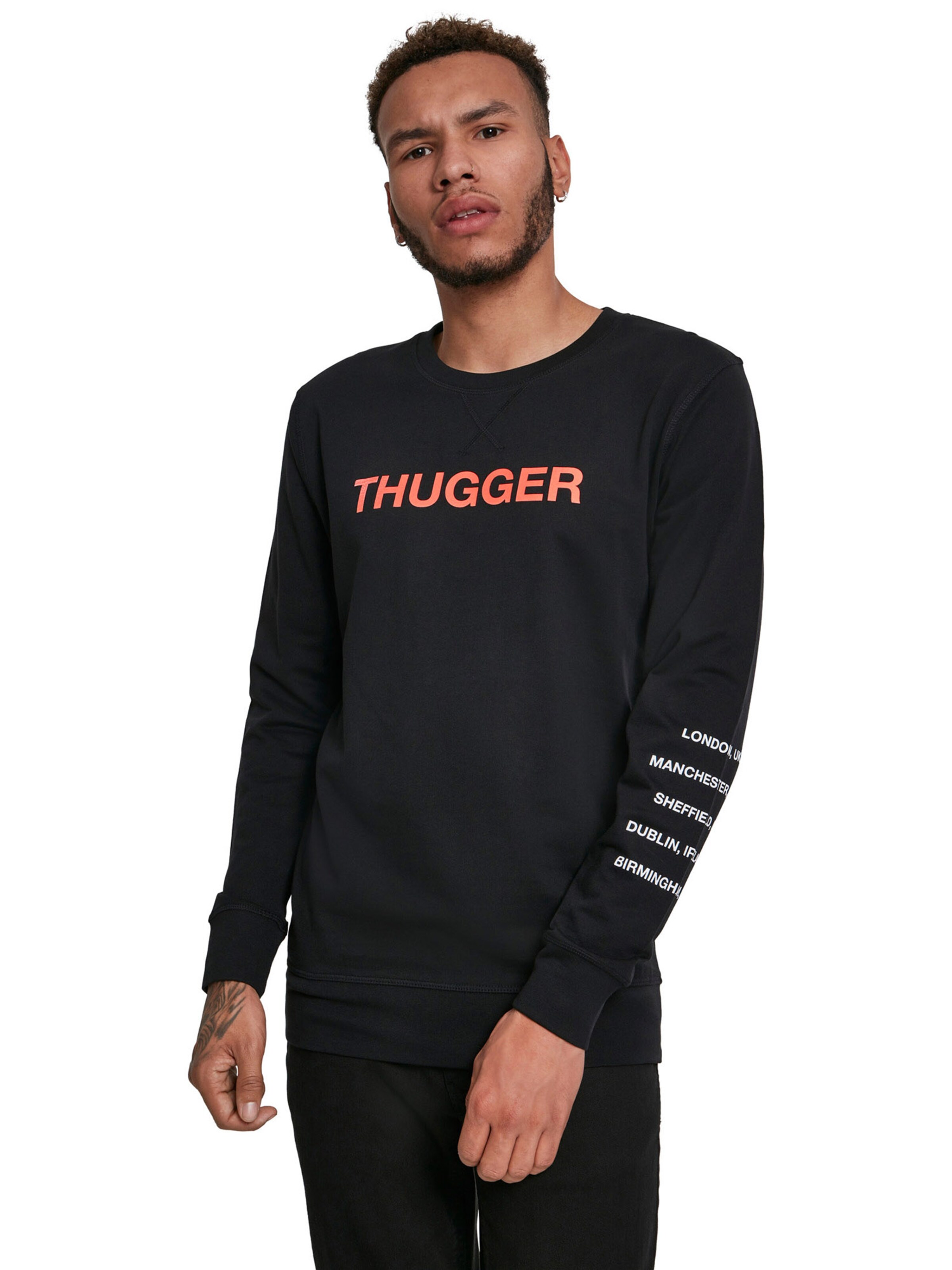 Mister Tee Sweatshirt in Black: front