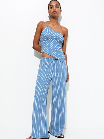 Pull&Bear Loosefit Broek in Blauw