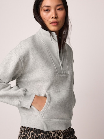 Next - Sudadera en gris: frente