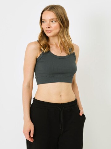 C&City Top in Grey: front