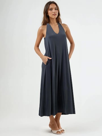 Busem Dress in Grey: front