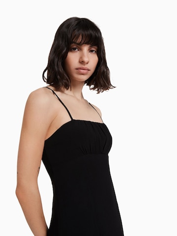 Bershka Kleid in Schwarz