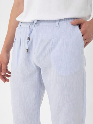 regular Pantaloni di By Diess Collection in blu