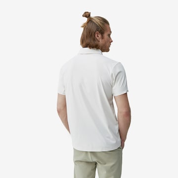 Born Living Yoga Performance Shirt 'Kariba' in White