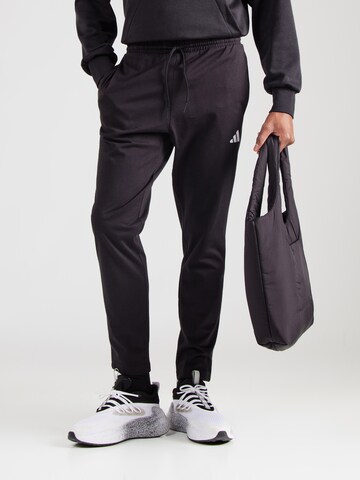 Tapered Pantaloni sportivi di ADIDAS SPORTSWEAR in nero: frontale