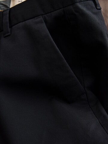 Next Slimfit Lærredsbukser i grå