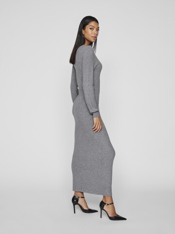 Robes en maille VILA en gris