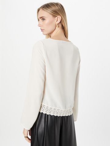 ABOUT YOU Bluse 'Jule' i beige