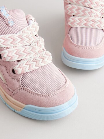 Baskets Next en rose