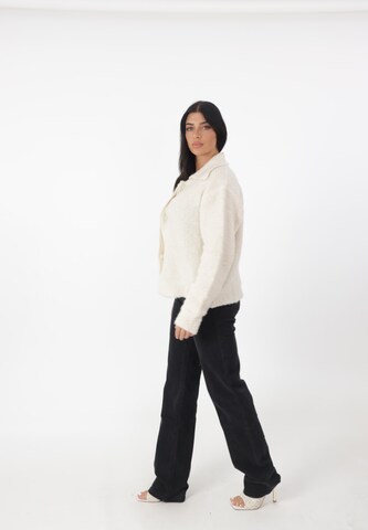 Giacchetta di Elara in beige