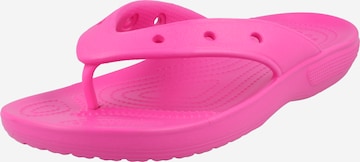 Crocs T-Bar Sandals in Pink: front