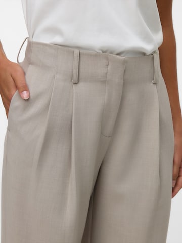 Wide Leg Pantalon à pince VERO MODA en beige