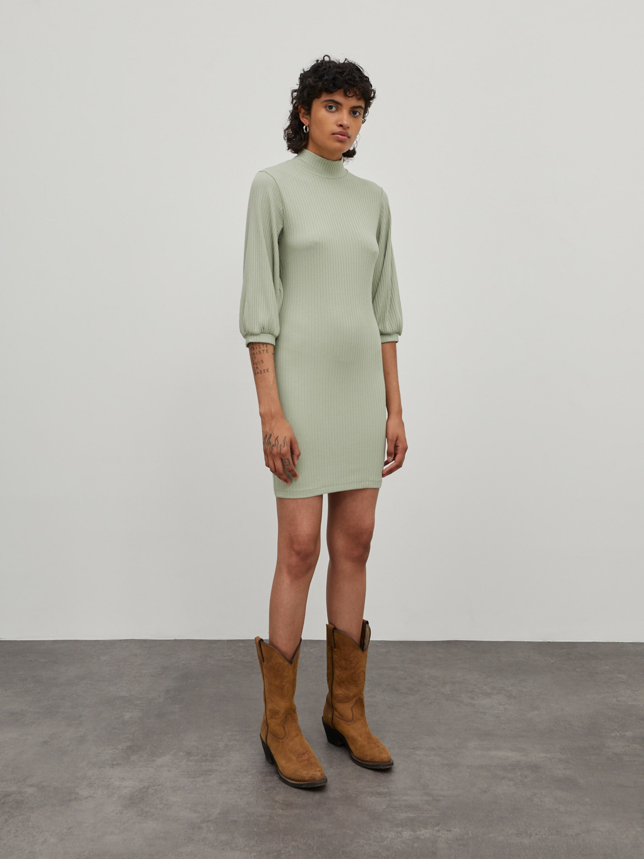 EDITED Produits Robe 'Danika' vert