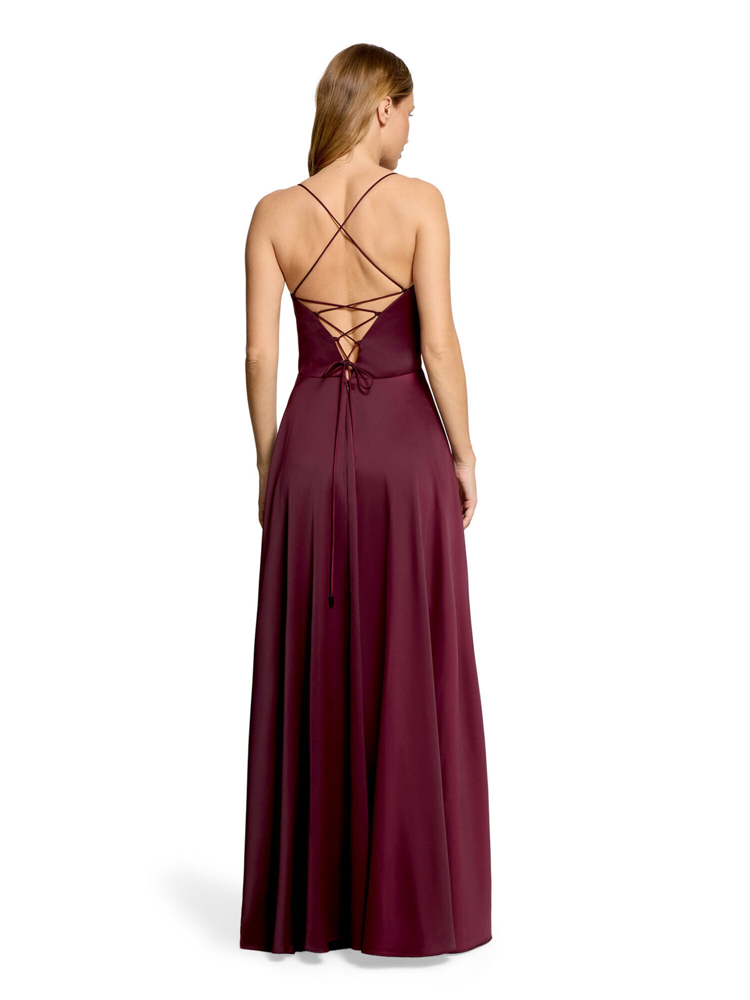 Vera Mont Evening dress in Red