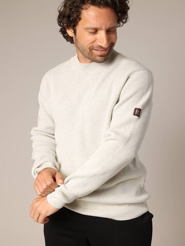 Pull-over 'CHESTON' Deeluxe en blanc : devant